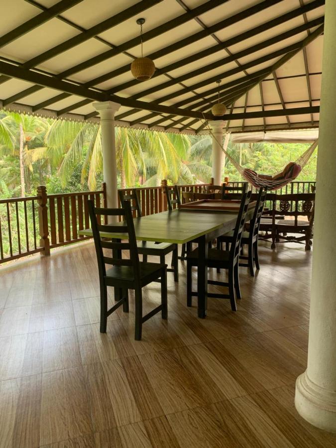 The Escape With Jadeon Hotel Unawatuna Bagian luar foto