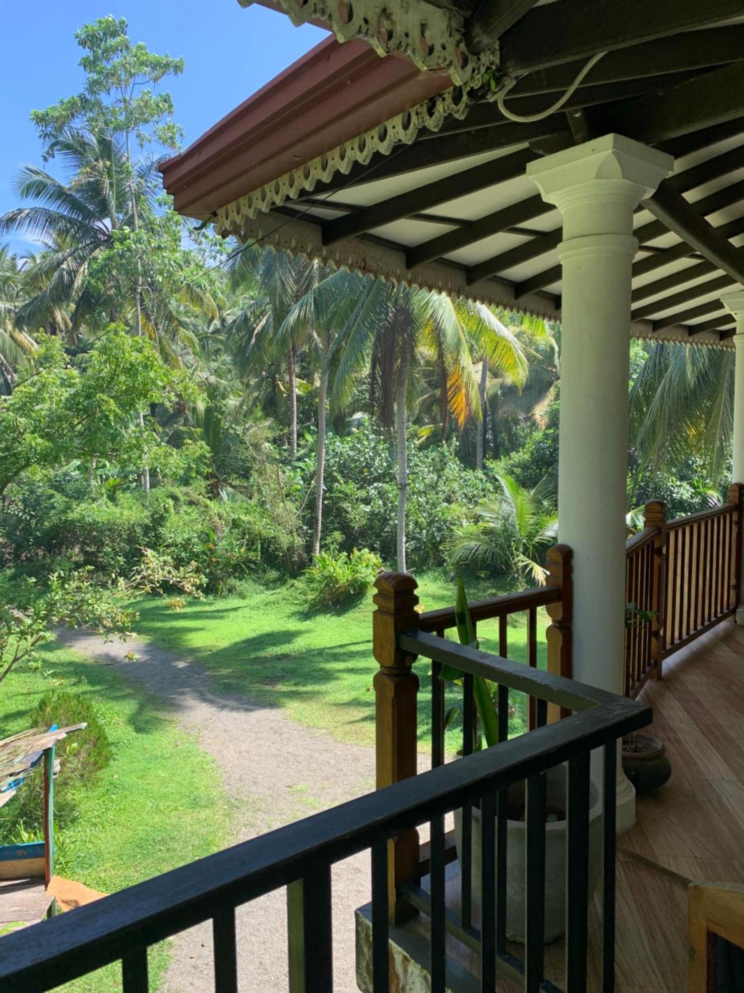 The Escape With Jadeon Hotel Unawatuna Bagian luar foto